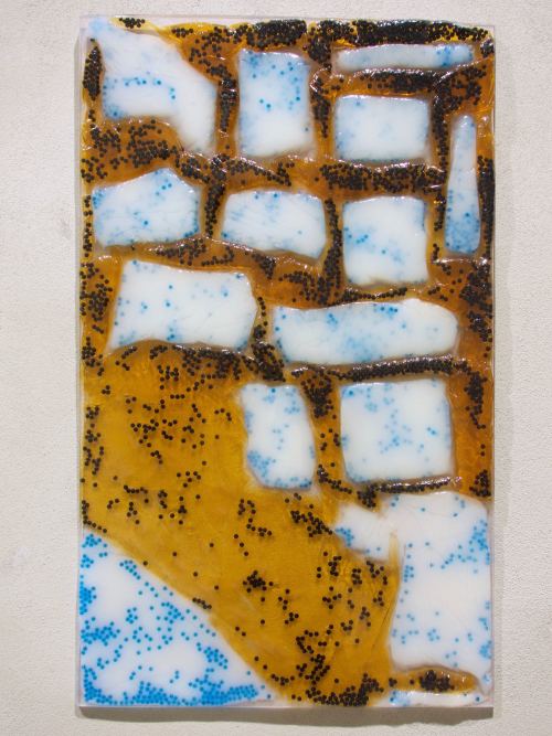Jesse Greenberg, Sky Vein, 2014. Resin, pigment, bbs, 36 x 22 in, 91 x 56 cm