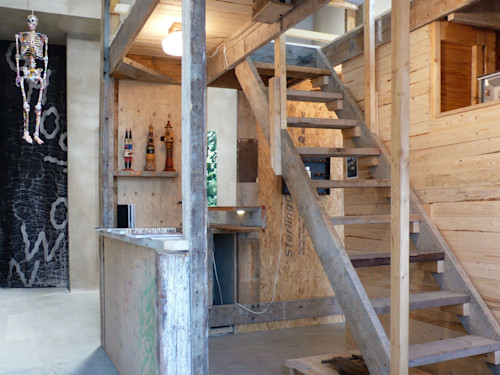 Totholz curated by Till Gerhard. 