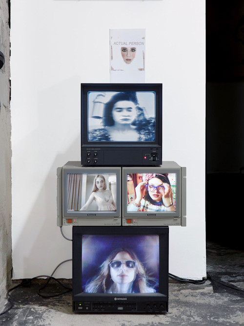 Vanity; PET (from top). Deanna Havas, Steve Hanft, Amalia Ulman, Lilas Tournoux, Jessie Stead