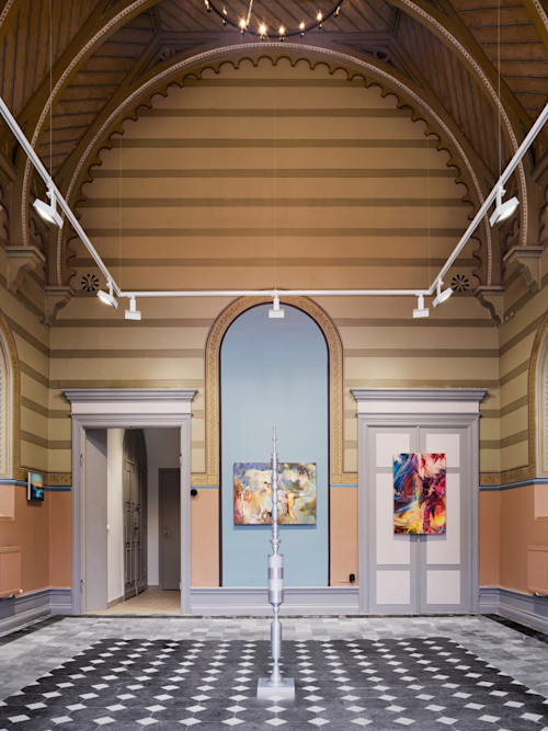 Infinite Planes High. 