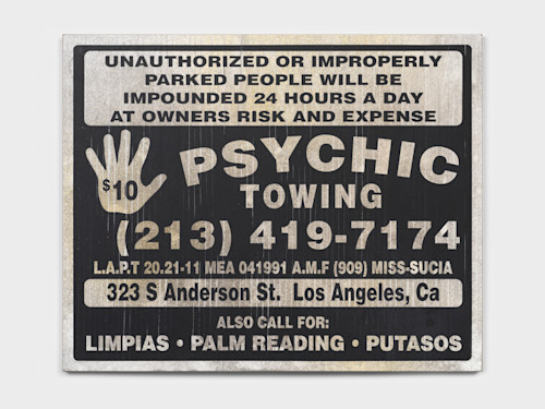 Mario Ayala, Towing Sign 2, 2021. Acrylic on masonite,16 x 20 in (41 x 51 cm)