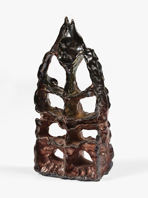 Lizette Hernandez, Tu Luz, 2023. Raku fired clay, 5 x 11 x 3 in (13 x 28 x 8 cm)